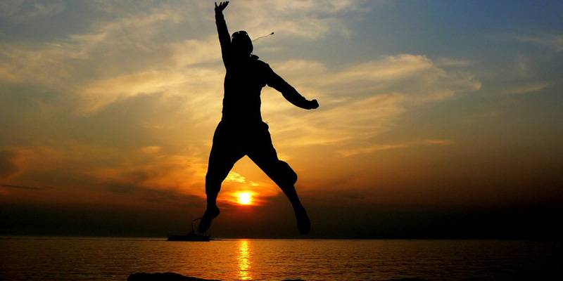 Carpe Diem: el pasado que pesa y el futuro que inquieta